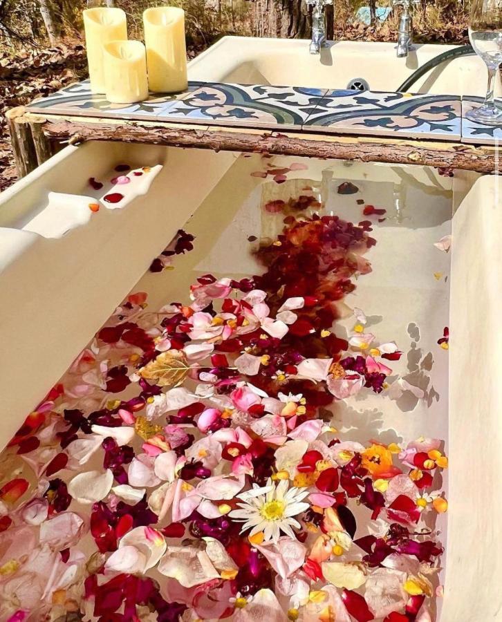Nirvana Hotel And Spa In Laklouk Quadruple Room Laqlouq Exterior photo